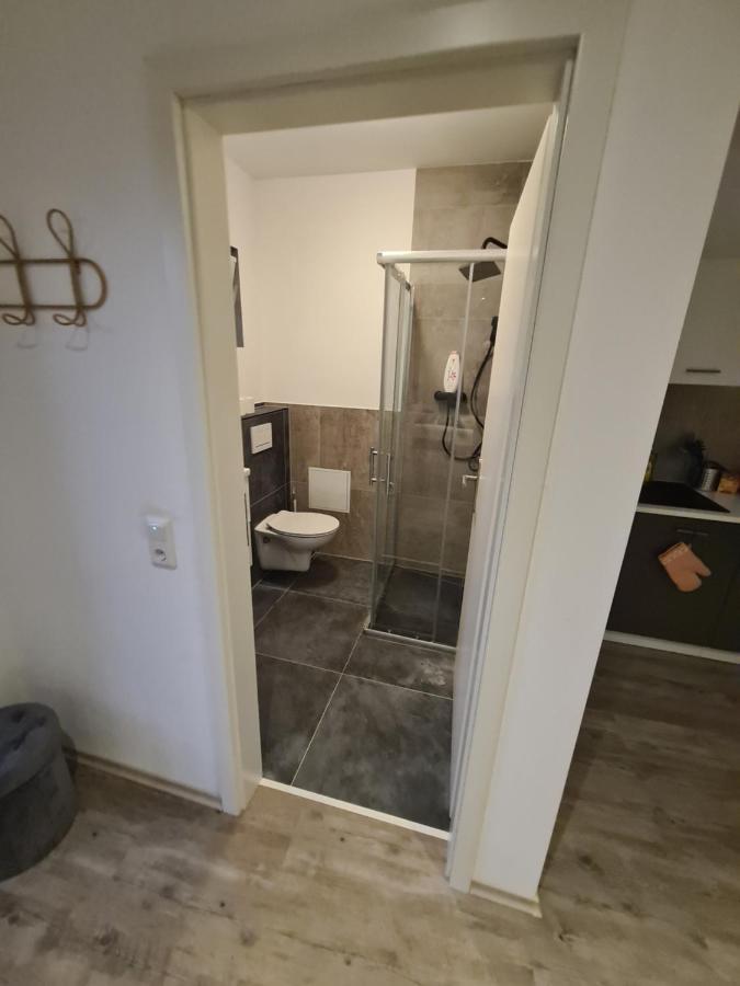 Apartment Fuer Monteure Nr 1 Kassel Bagian luar foto
