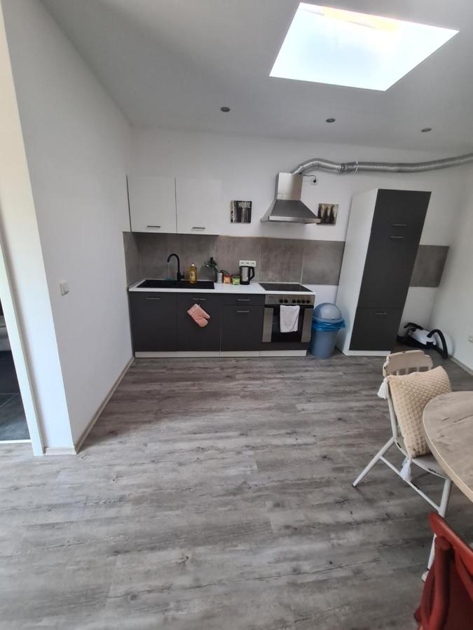 Apartment Fuer Monteure Nr 1 Kassel Bagian luar foto