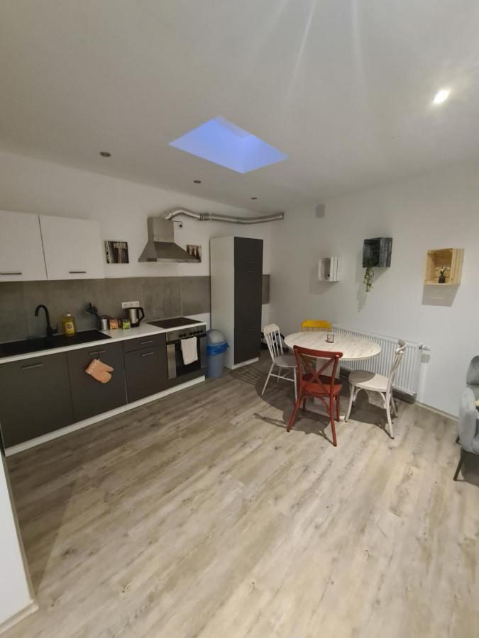 Apartment Fuer Monteure Nr 1 Kassel Bagian luar foto