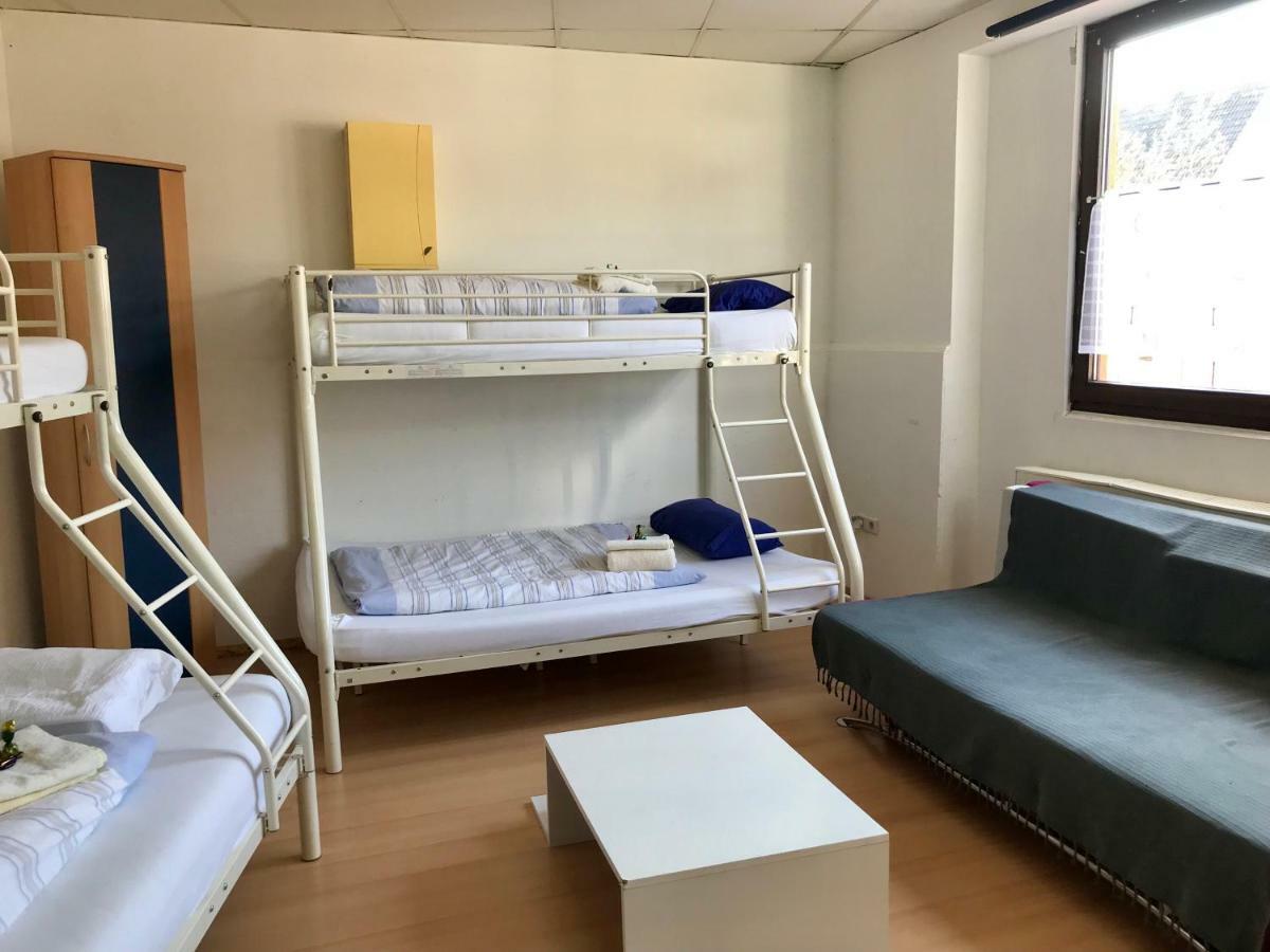 Apartment Fuer Monteure Nr 1 Kassel Bagian luar foto